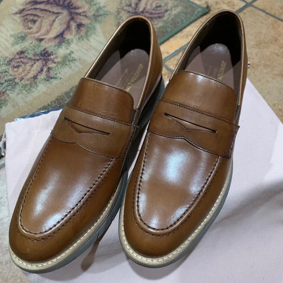 Johnston & Murphy Collection Vaughn Penny Loafer Johnston & Murphy Vaughn Penny Loafer In Black - 50% Off  main image 4